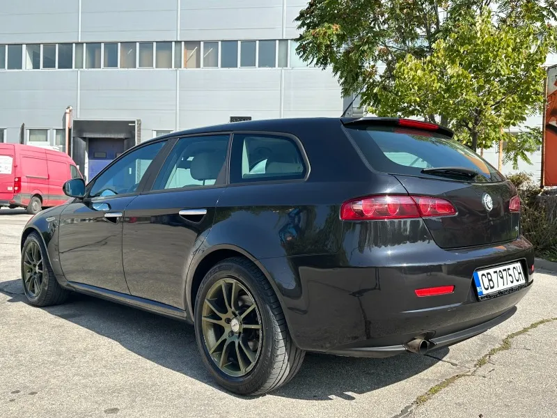 Alfa Romeo 159 1.9D 150кс Автомат Image 3