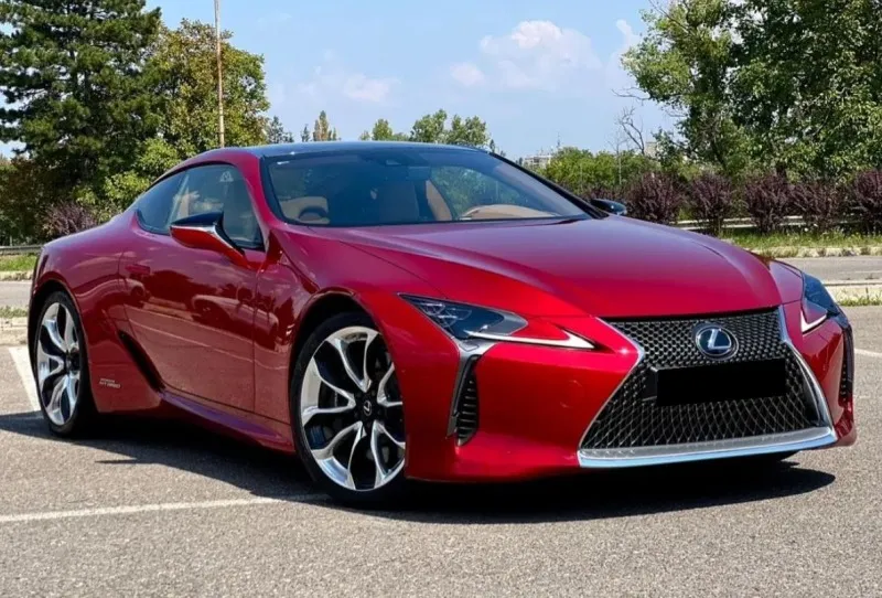 Lexus LC 500h Luxury Image 1