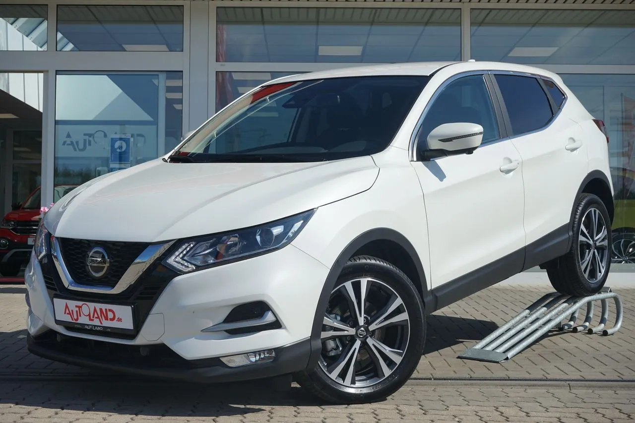 Nissan Qashqai 1.3 DIG-T...  Image 1