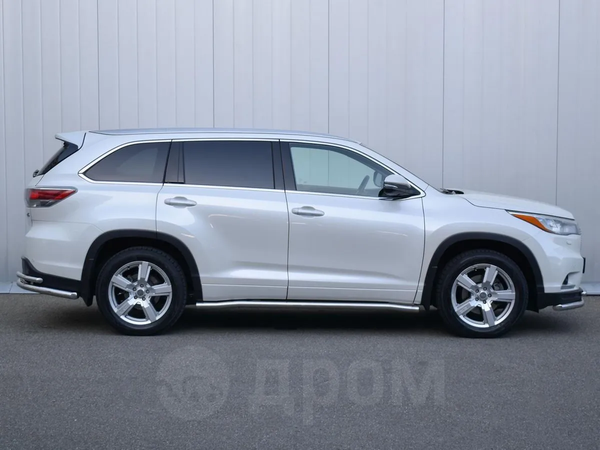 Toyota Highlander Image 4